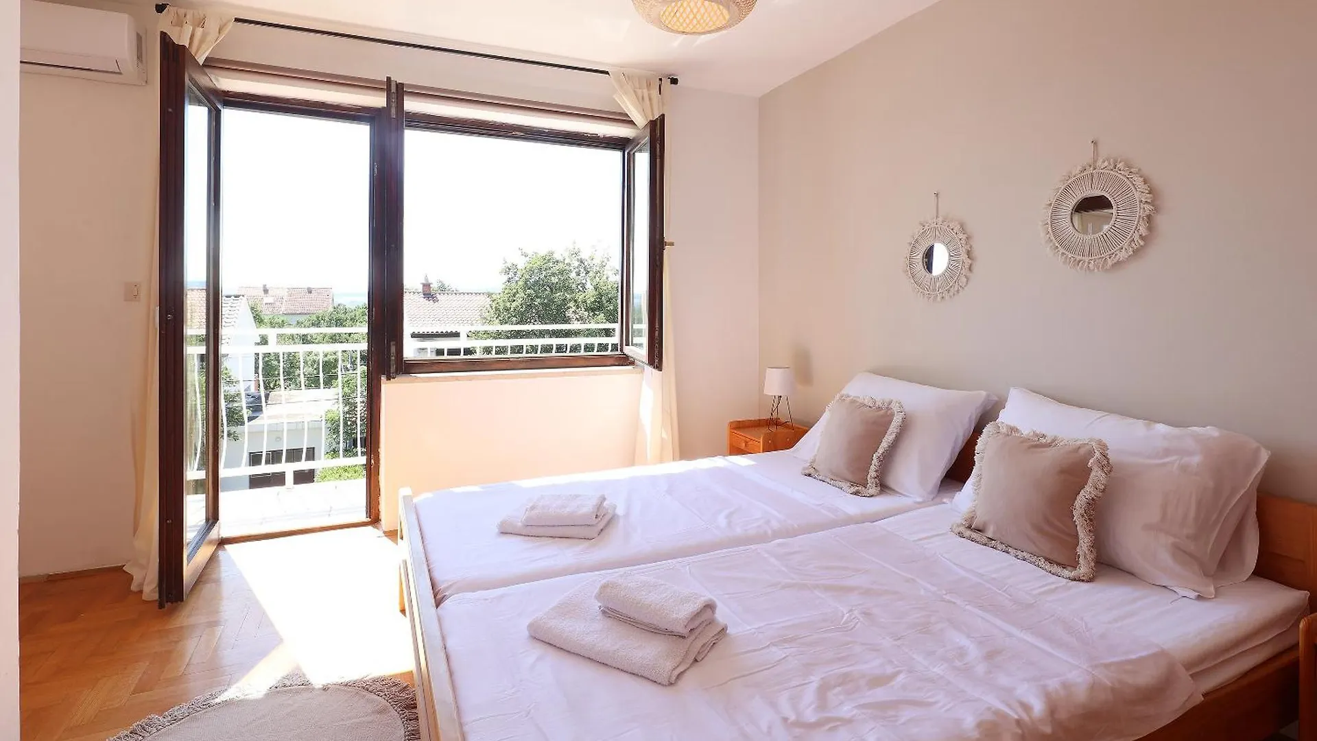 Kala Apartments Jadranovo
