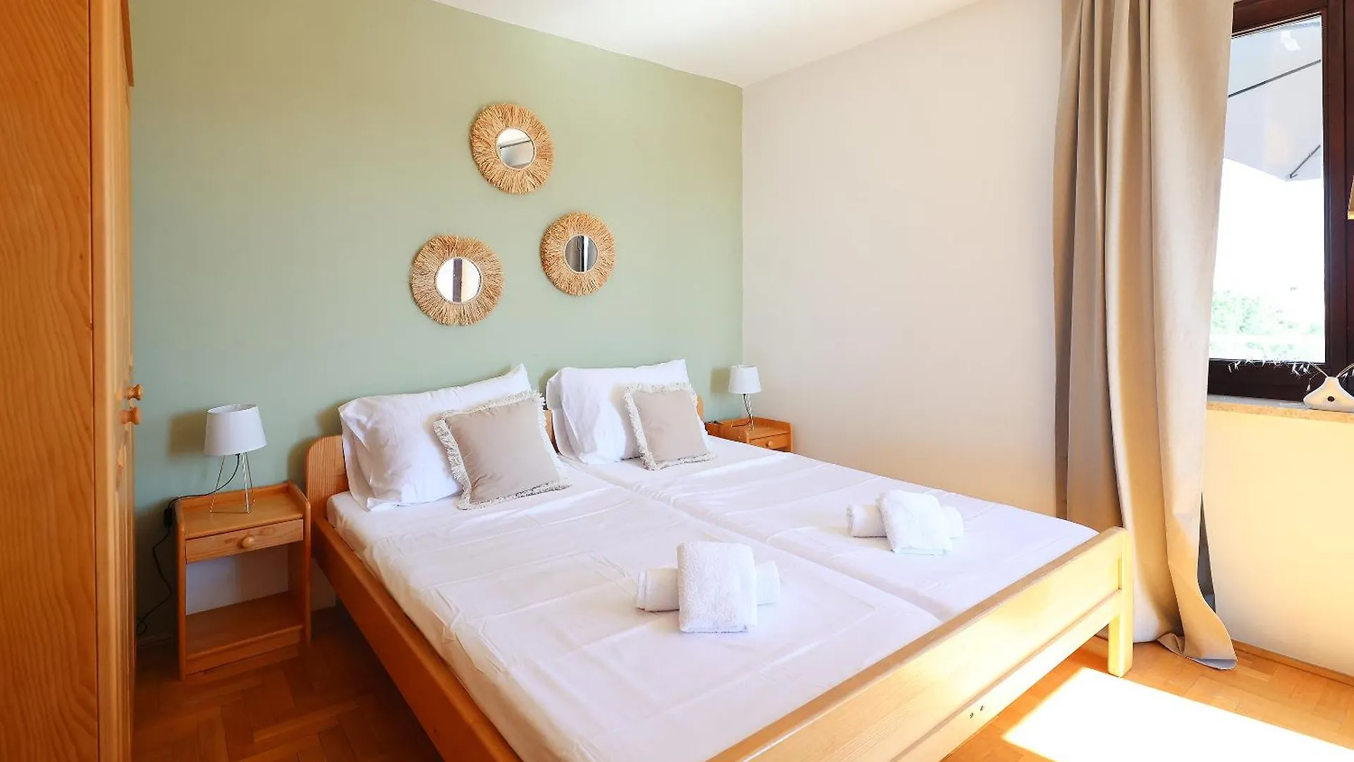 Kala Apartments Jadranovo 0*,  Croatia