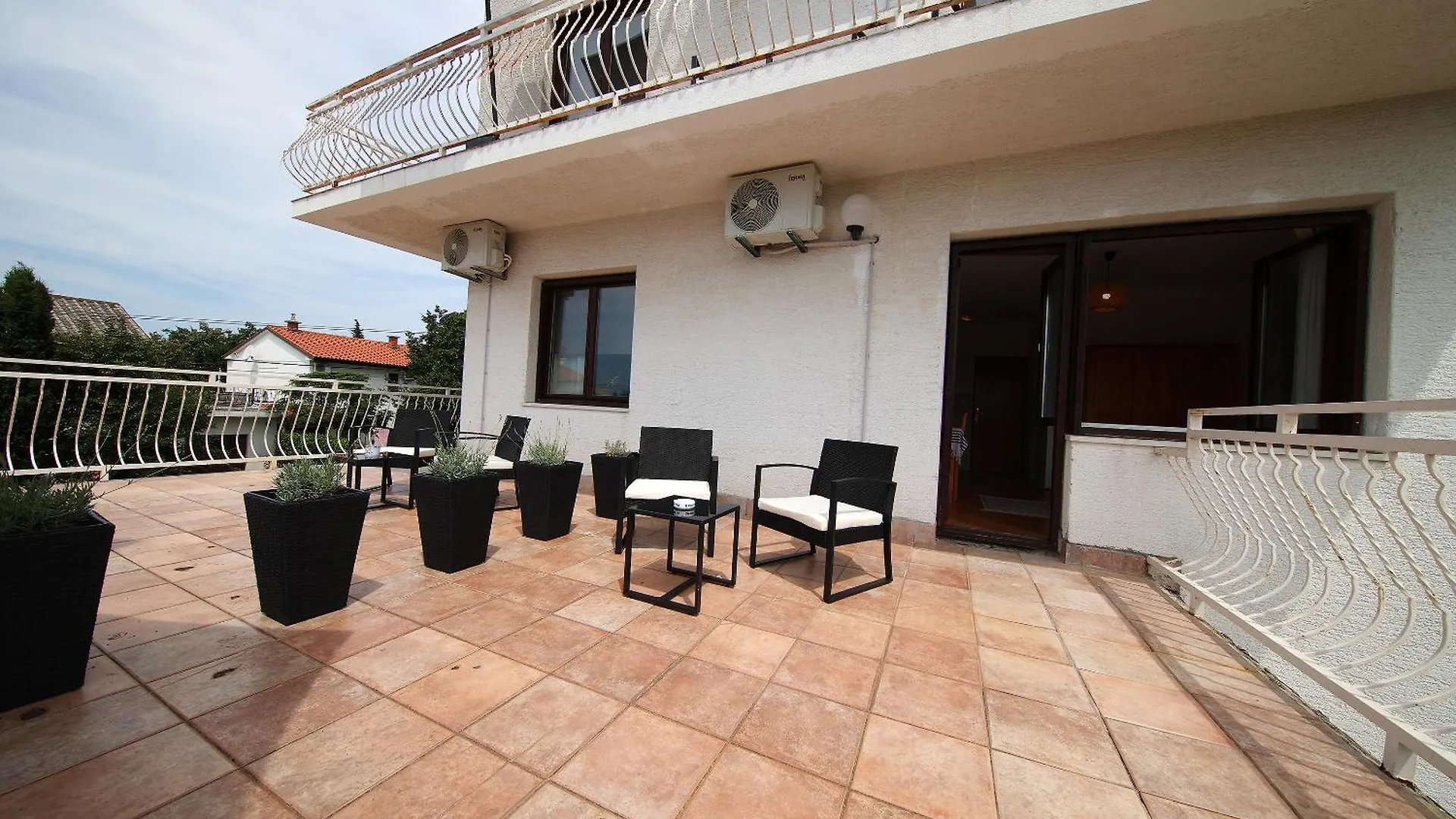 Kala Apartments Jadranovo